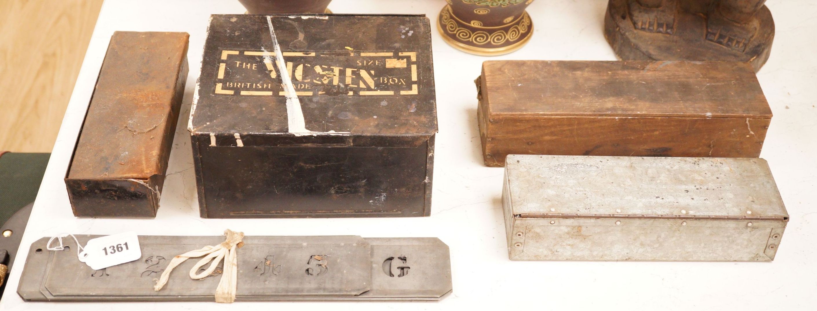 A mixed collection of early 20th century brass and other alphabetical stencil plates, varying sizes